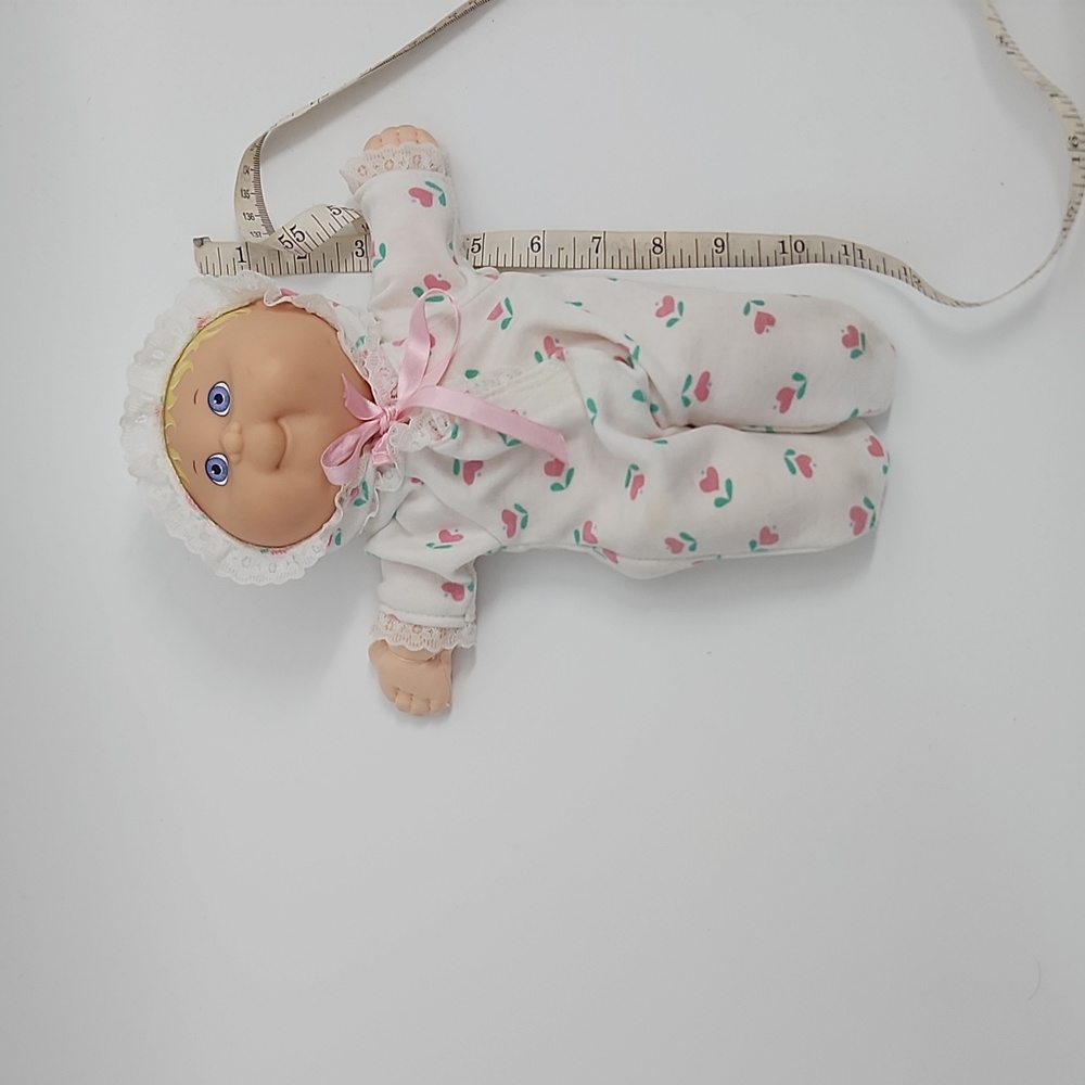 Vintage 1992 CABBAGE Patch Kid Small Baby Blond Hair Caucasian